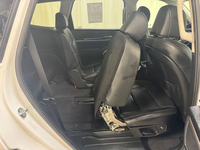 Used 2025 Kia Telluride S image 39