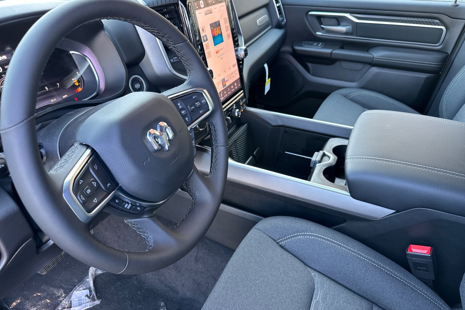 New 2026 RAM 1500 Big Horn AWD/4WD image 9