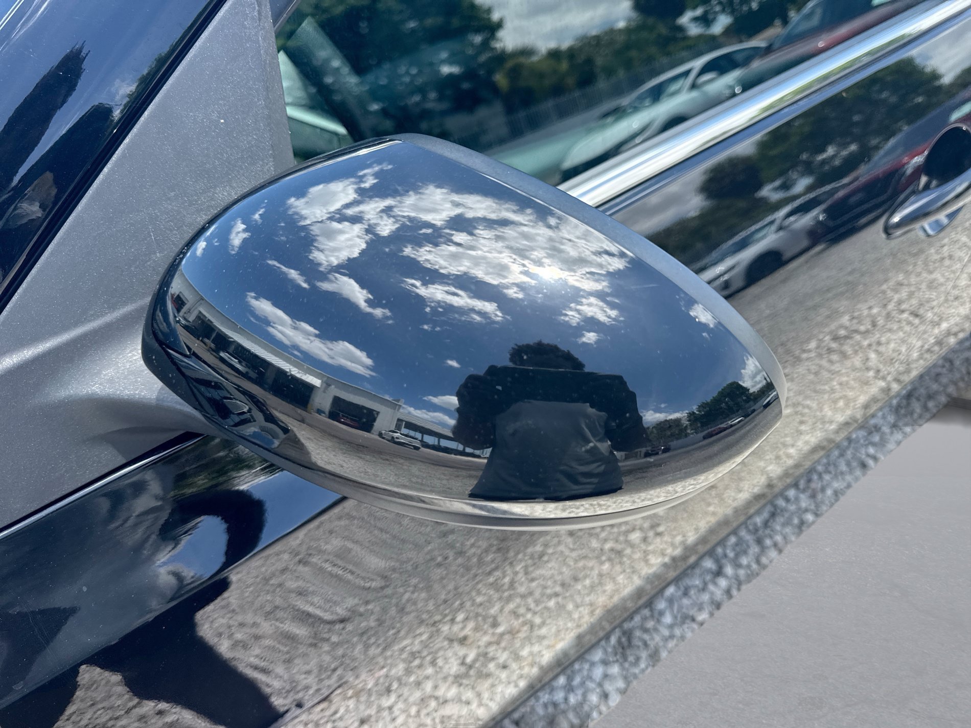 Used 2024 Nissan Sentra SV FWD image 13