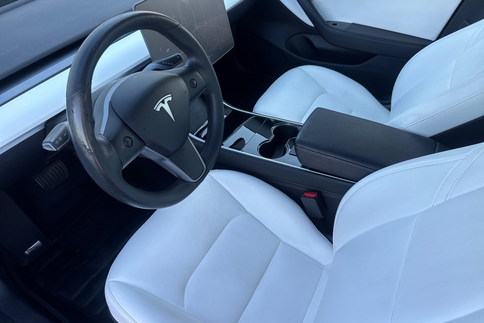 Used 2019 Tesla Model 3 Standard Range Plus RWD image 2