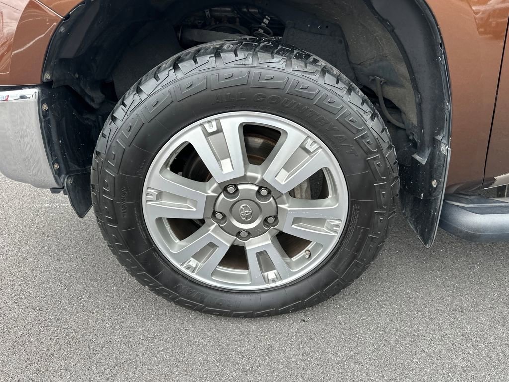 Used 2017 Toyota Tundra 1794 Edition image 13