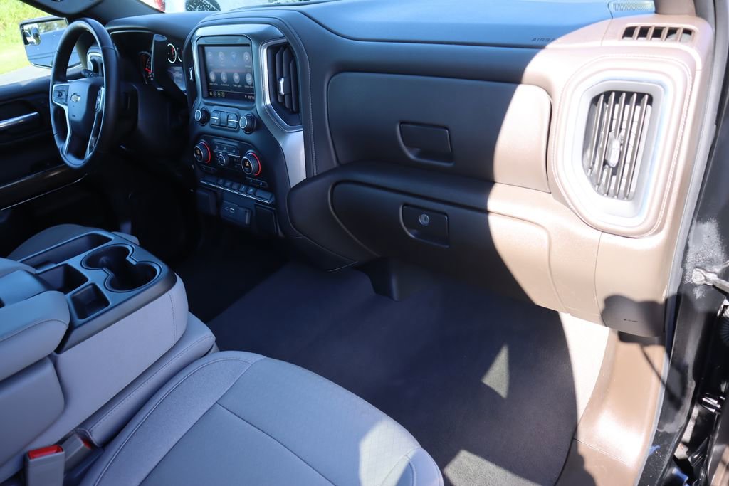 Used 2019 Chevrolet Silverado 1500 LT w/ All-Star Edition image 26