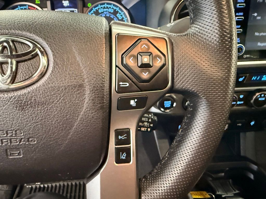 Used 2021 Toyota Tacoma Limited image 25