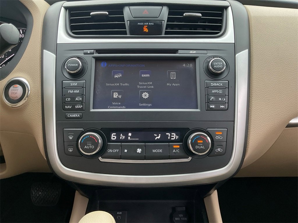 Used 2017 Nissan Altima 2.5 SV w/ Convenience Package image 12