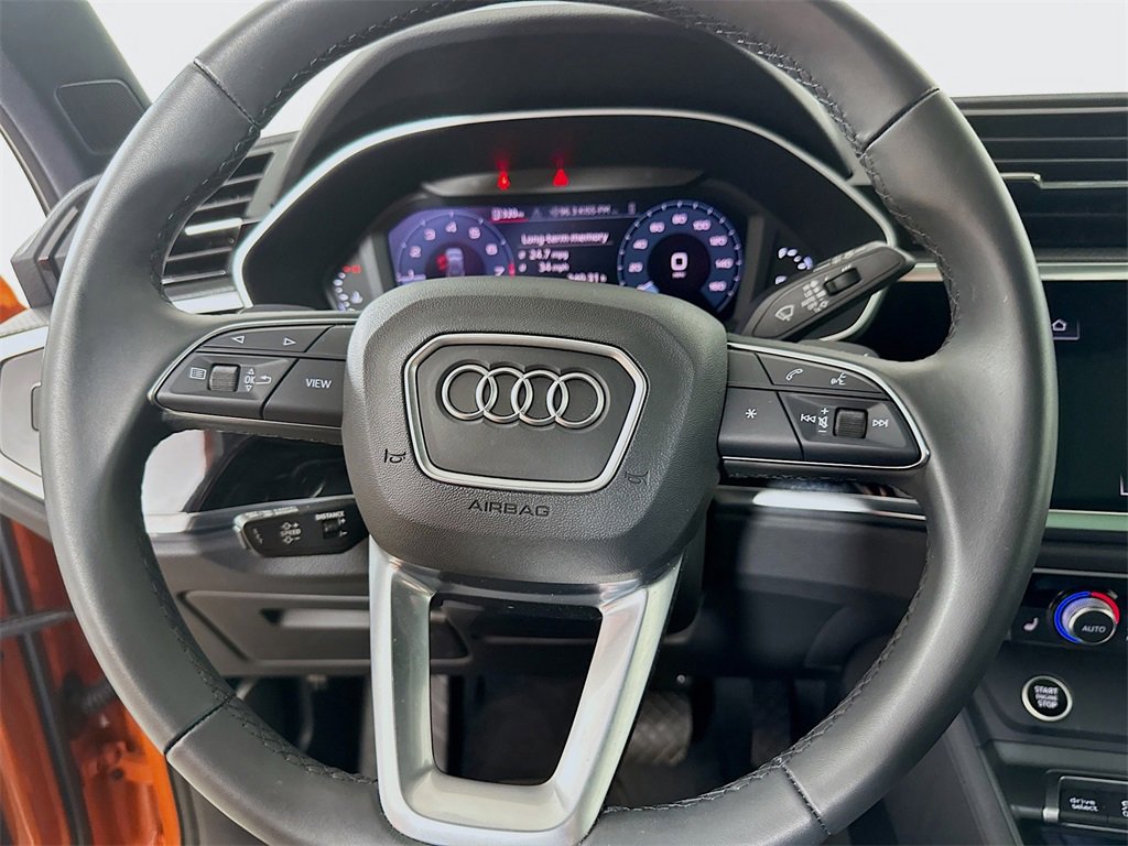 Certified 2025 Audi Q3 2.0T Premium w/ Convenience Package image 18