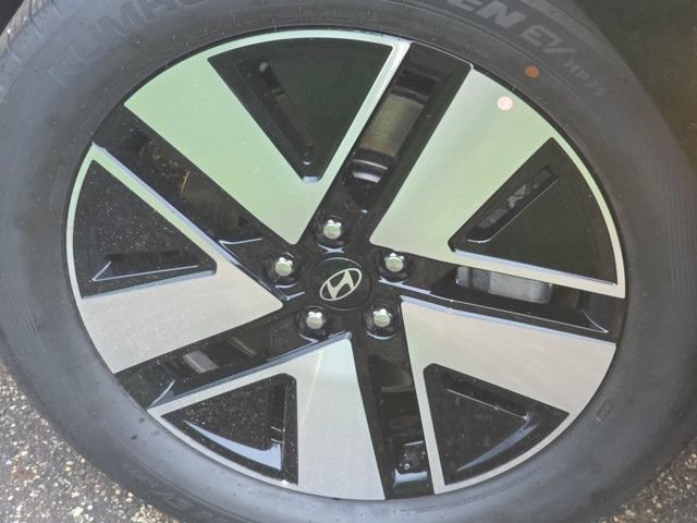 New 2026 Hyundai Ioniq 9 SEL AWD/4WD image 18