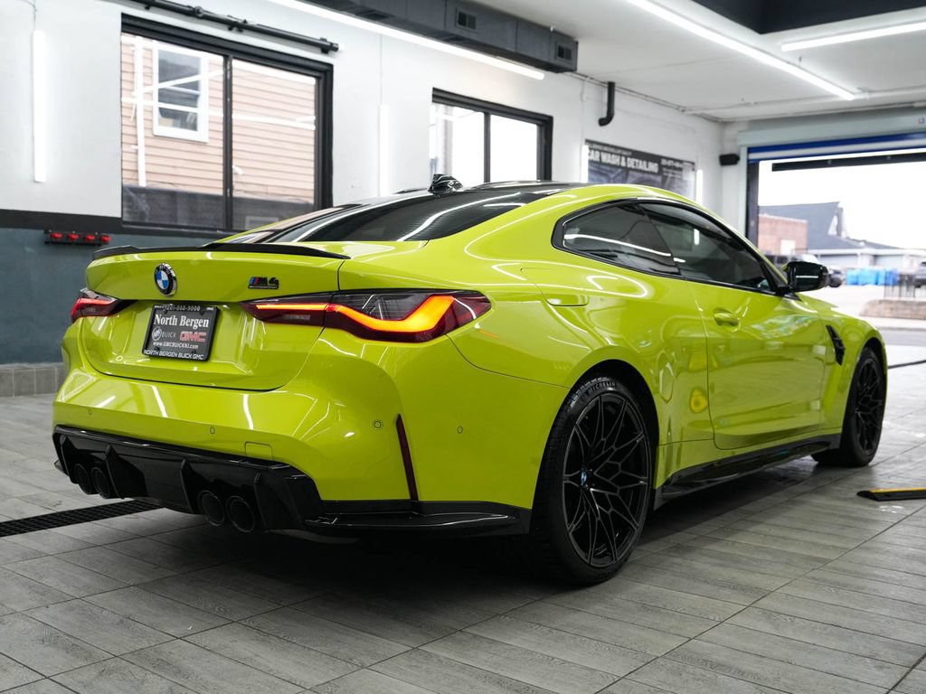 Used 2023 BMW M4 xDrive Competition w/ M Carbon Exterior Package AWD/4WD image 8
