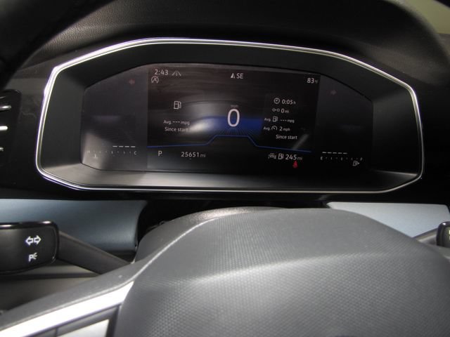 Used 2025 Volkswagen Jetta SE FWD image 4