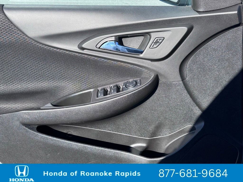 Used 2024 Chevrolet Malibu LT image 18
