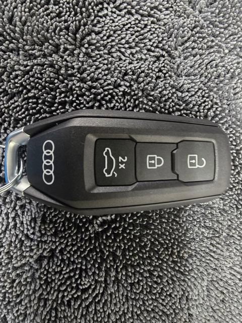 New 2025 Audi Q5 Premium Plus image 38