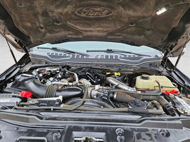 Used 2019 Ford F250 Lariat w/ Lariat Ultimate Package image 24