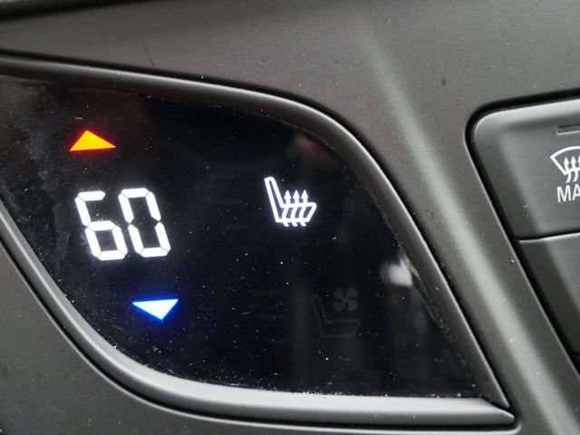 Used 2018 Buick Envision Premium AWD/4WD image 22
