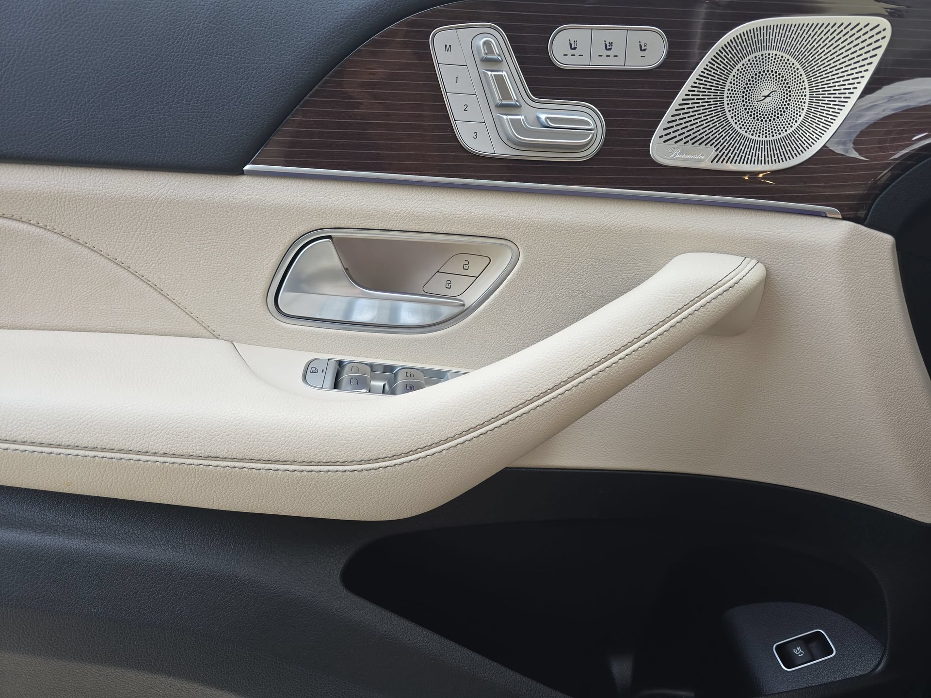 Certified 2023 Mercedes-Benz GLS 580 4MATIC image 26