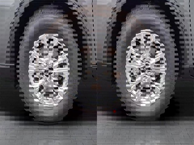 New 2026 Ford Escape Active w/ Cold Weather Package image 9