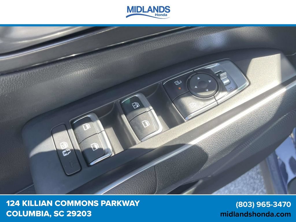Used 2025 Kia Sorento EX FWD image 18