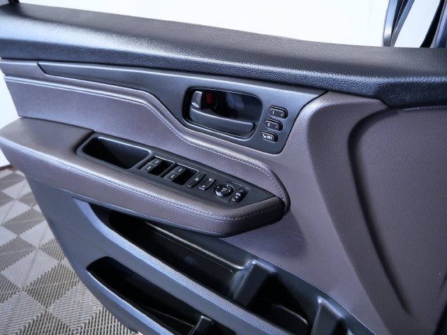 Used 2018 Honda Odyssey EX-L image 28