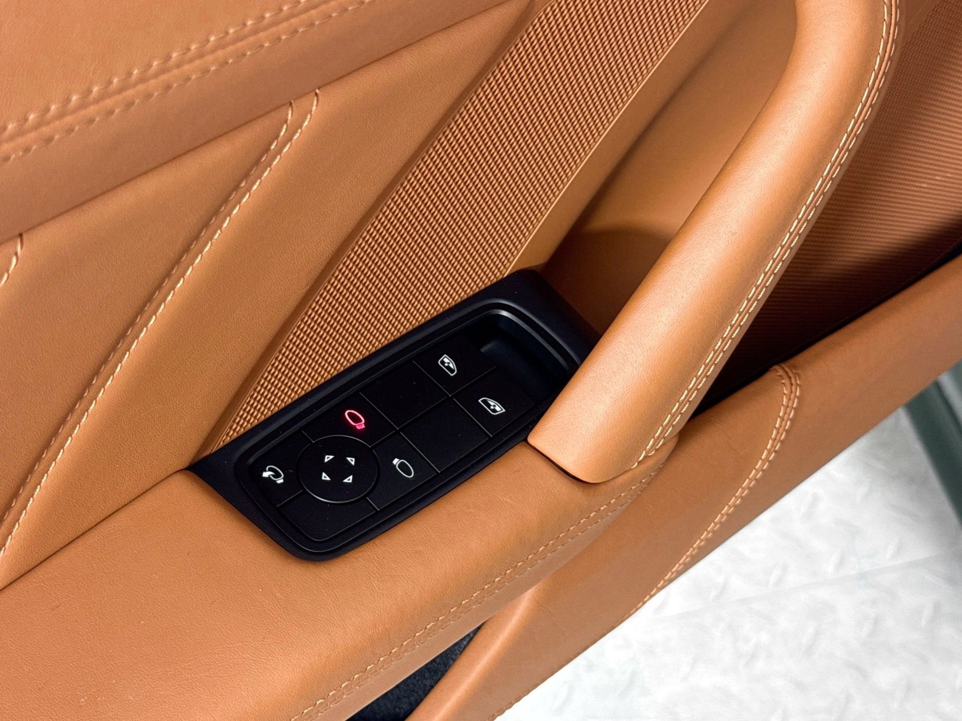 Used 2026 Porsche 911 Carrera S image 16