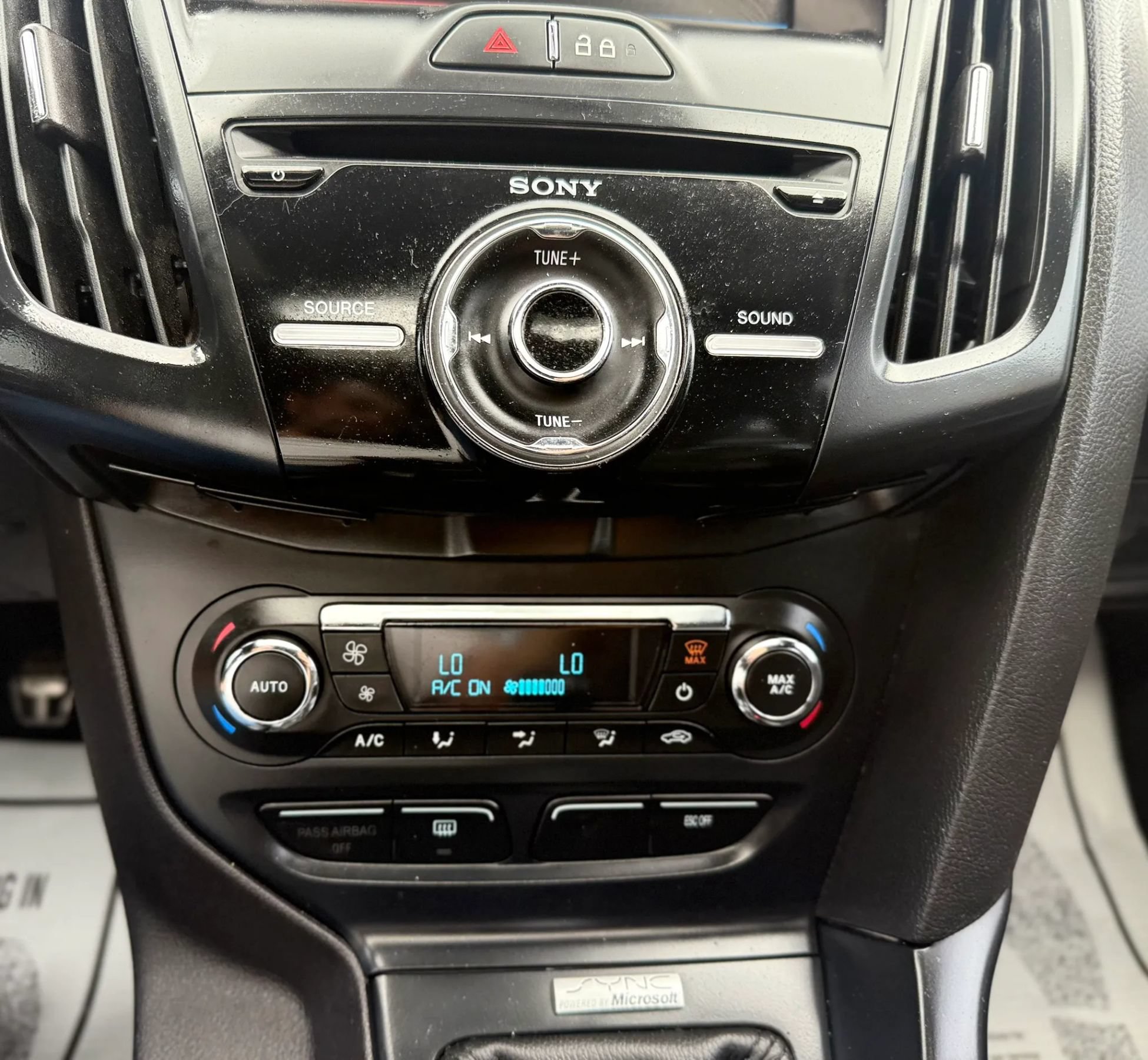 Used 2014 Ford Focus ST w/ Equipment Group 202A FWD image 18