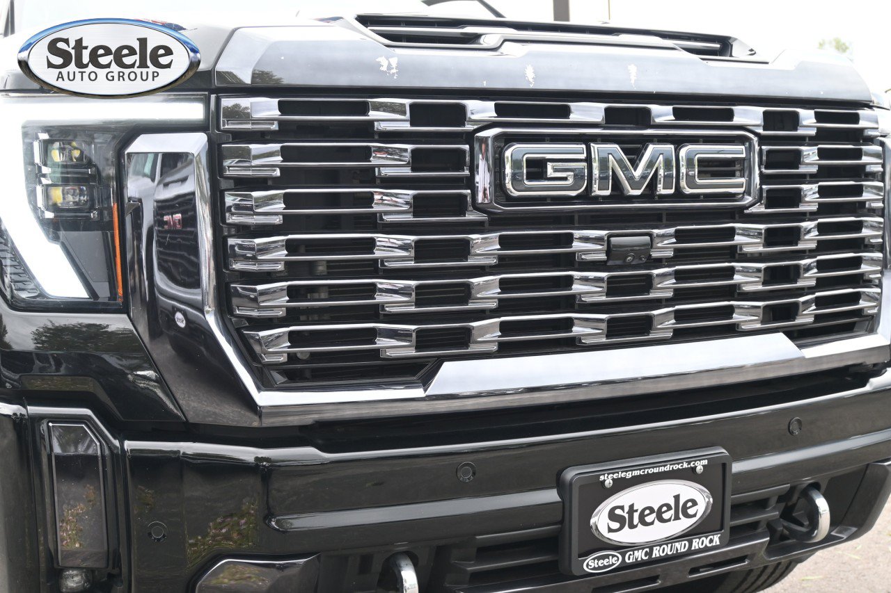 Used 2024 GMC Sierra 2500 Denali Ultimate AWD/4WD image 27