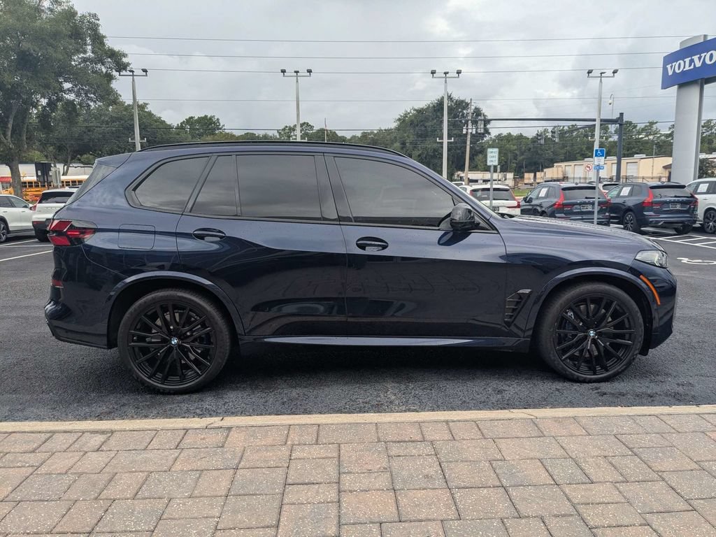Used 2024 BMW X5 M60i AWD/4WD image 7