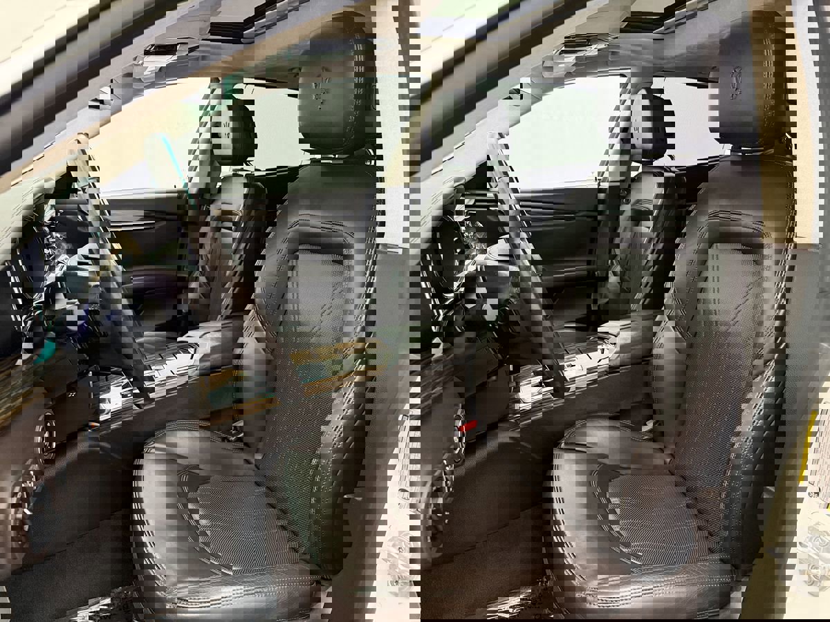 Used 2014 Maserati Quattroporte S Q4 image 10