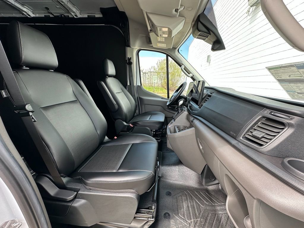 New 2026 Ford Transit 350 148 Medium Roof AWD w/ Load Area Protection Package image 21
