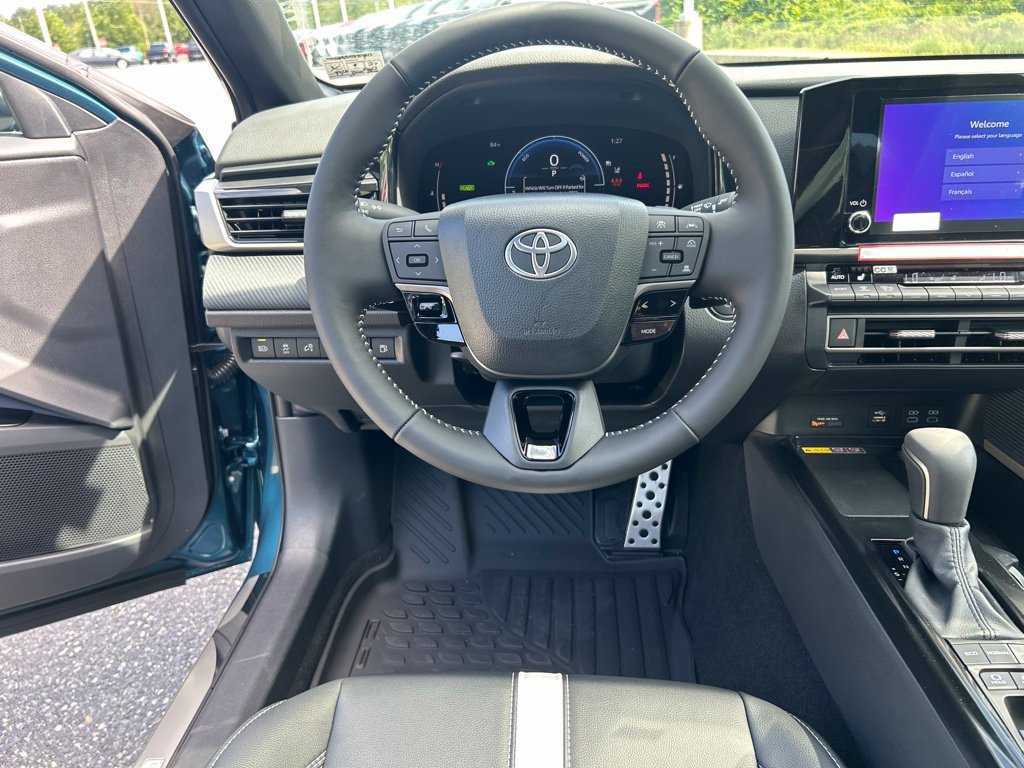New 2026 Toyota Camry SE w/ Convenience Package FWD image 13