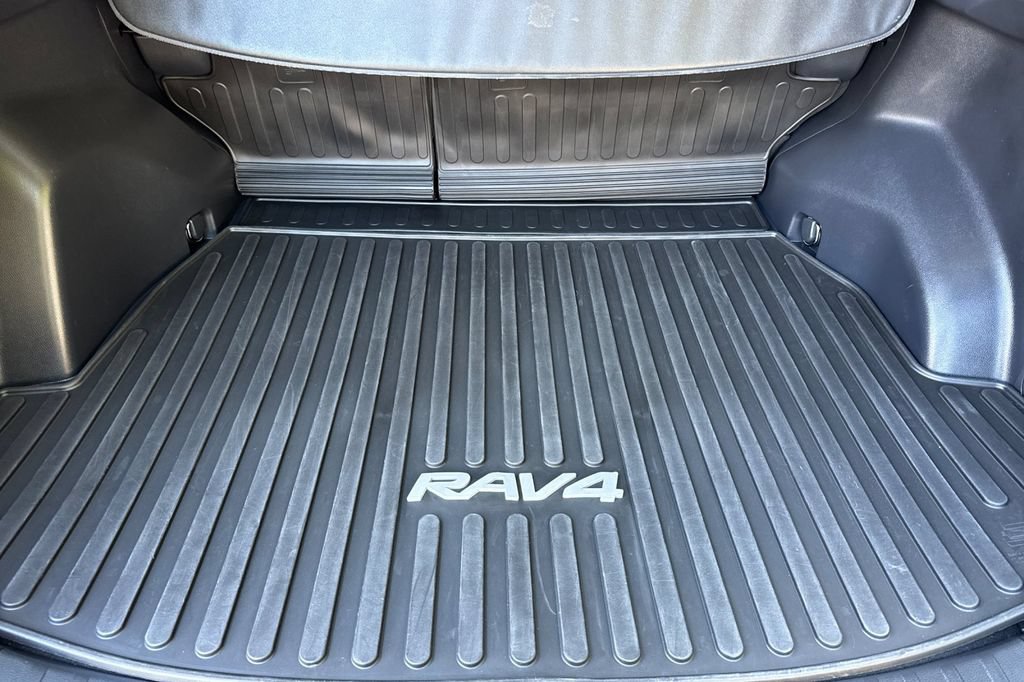 Certified 2024 Toyota RAV4 LE AWD/4WD image 14