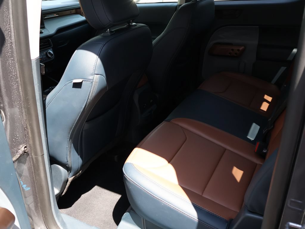 Used 2023 Ford Maverick Lariat w/ Lariat Luxury Package AWD/4WD image 15