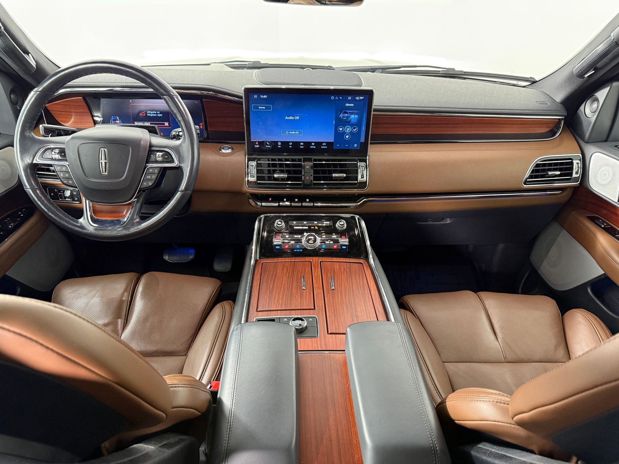 Used 2024 Lincoln Navigator Reserve image 20