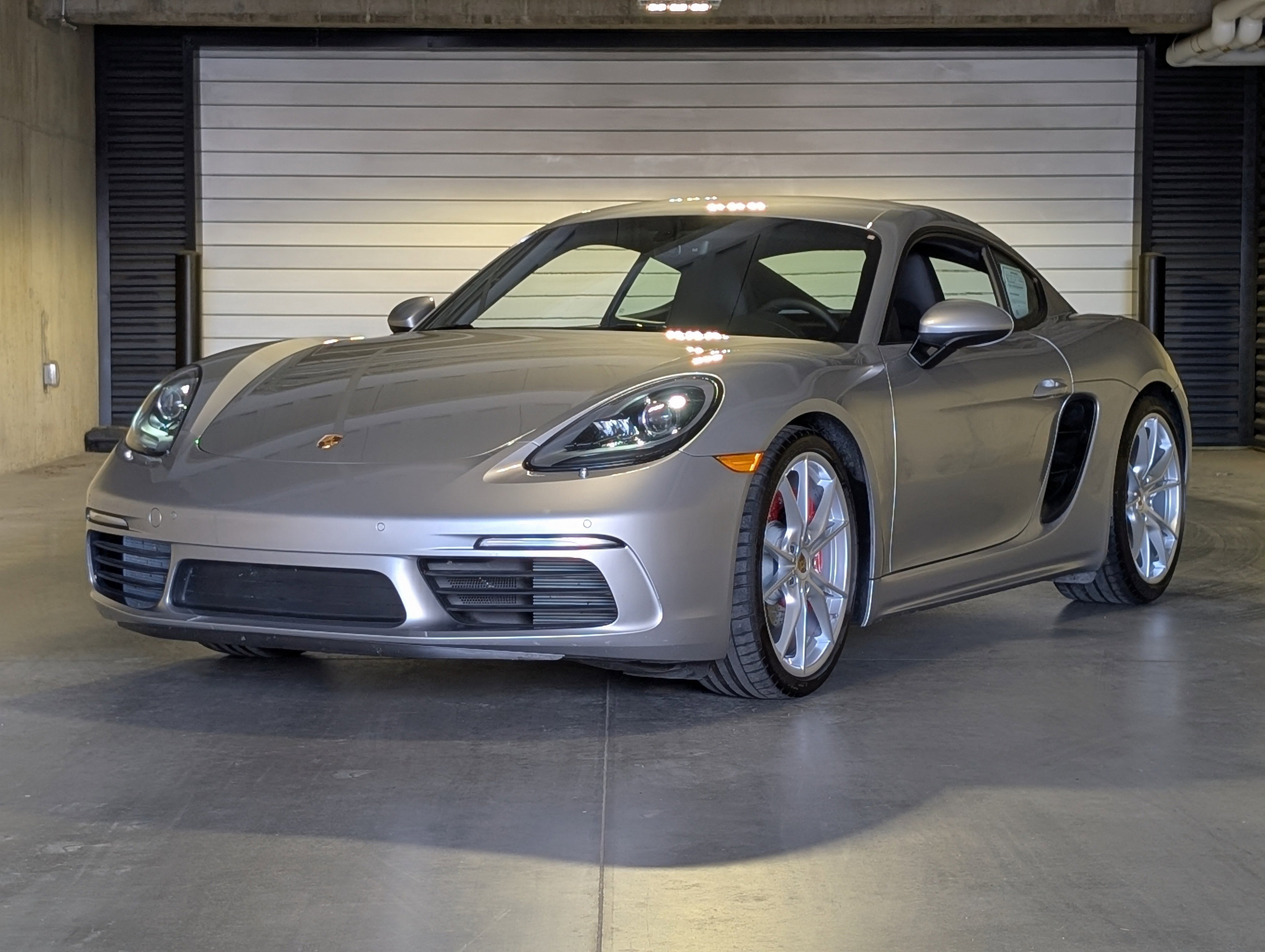 Certified 2025 Porsche 718 Cayman S