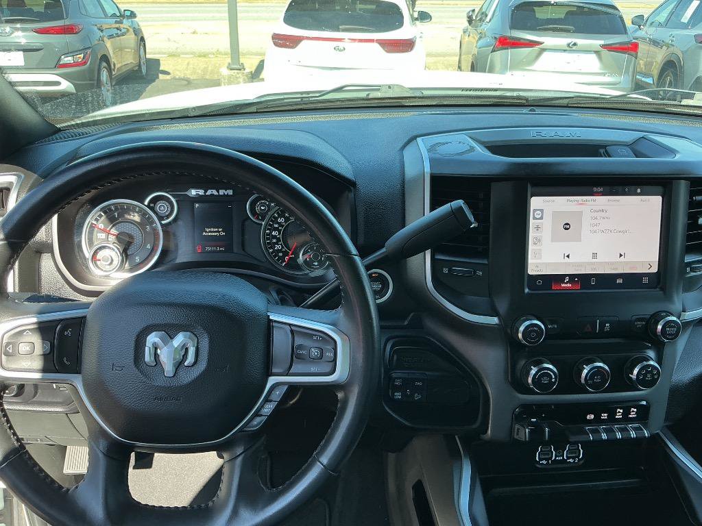 Used 2024 RAM 2500 Big Horn AWD/4WD image 18