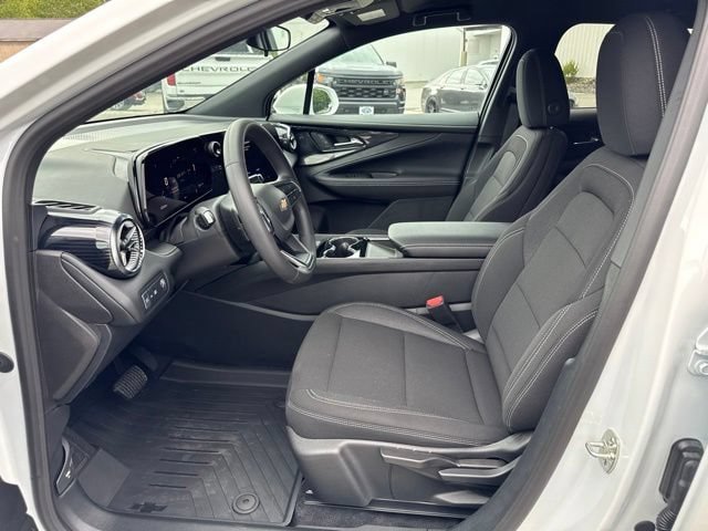 New 2026 Chevrolet Blazer EV LT AWD/4WD image 12