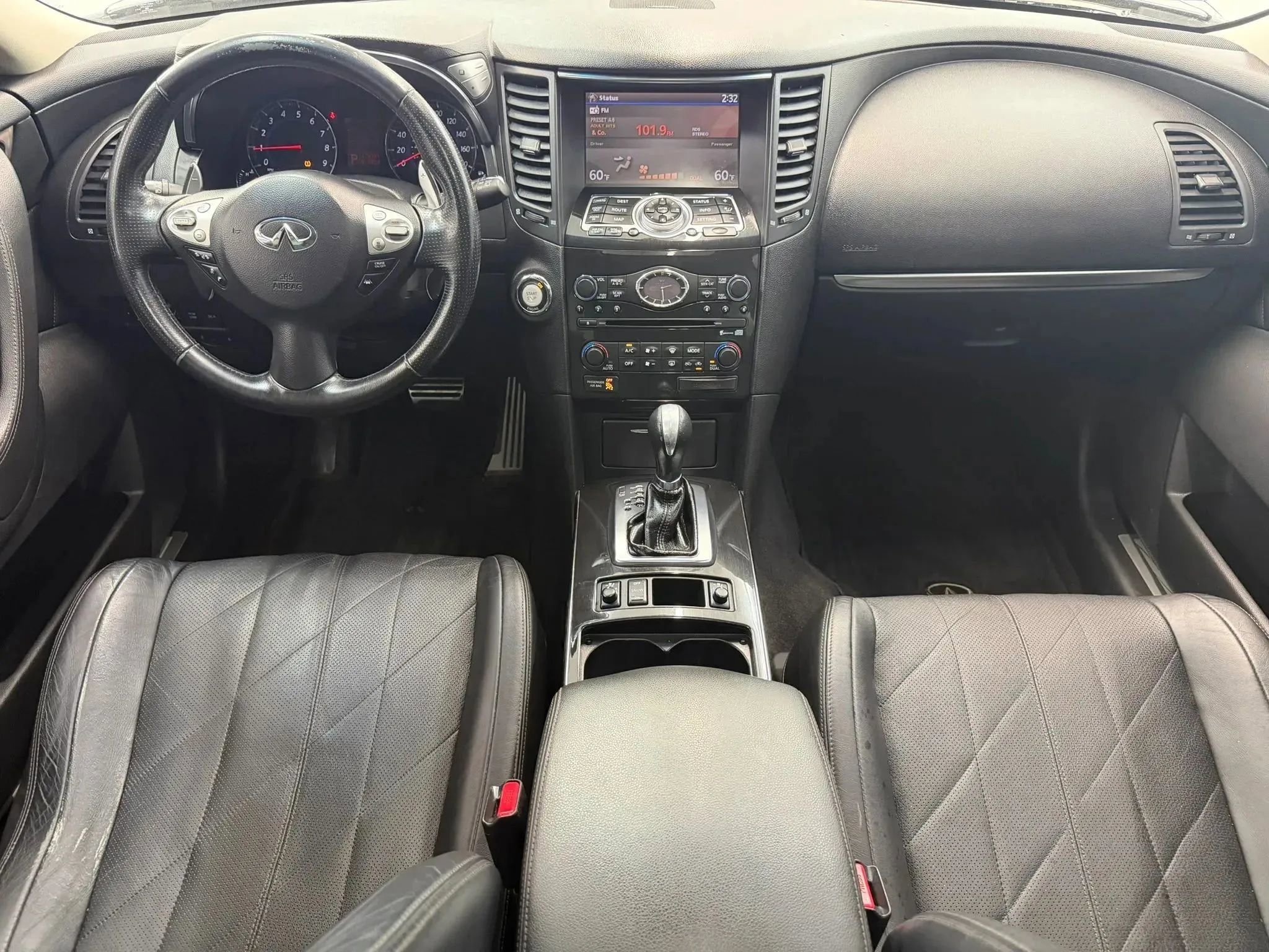 Used 2009 INFINITI FX35 AWD w/ Technology Pkg image 16
