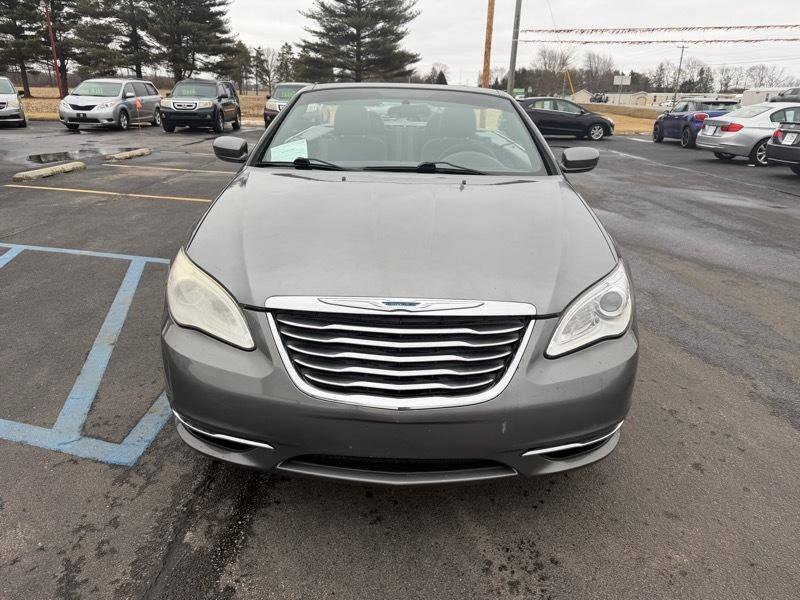 Used 2013 Chrysler 200 Touring image 12