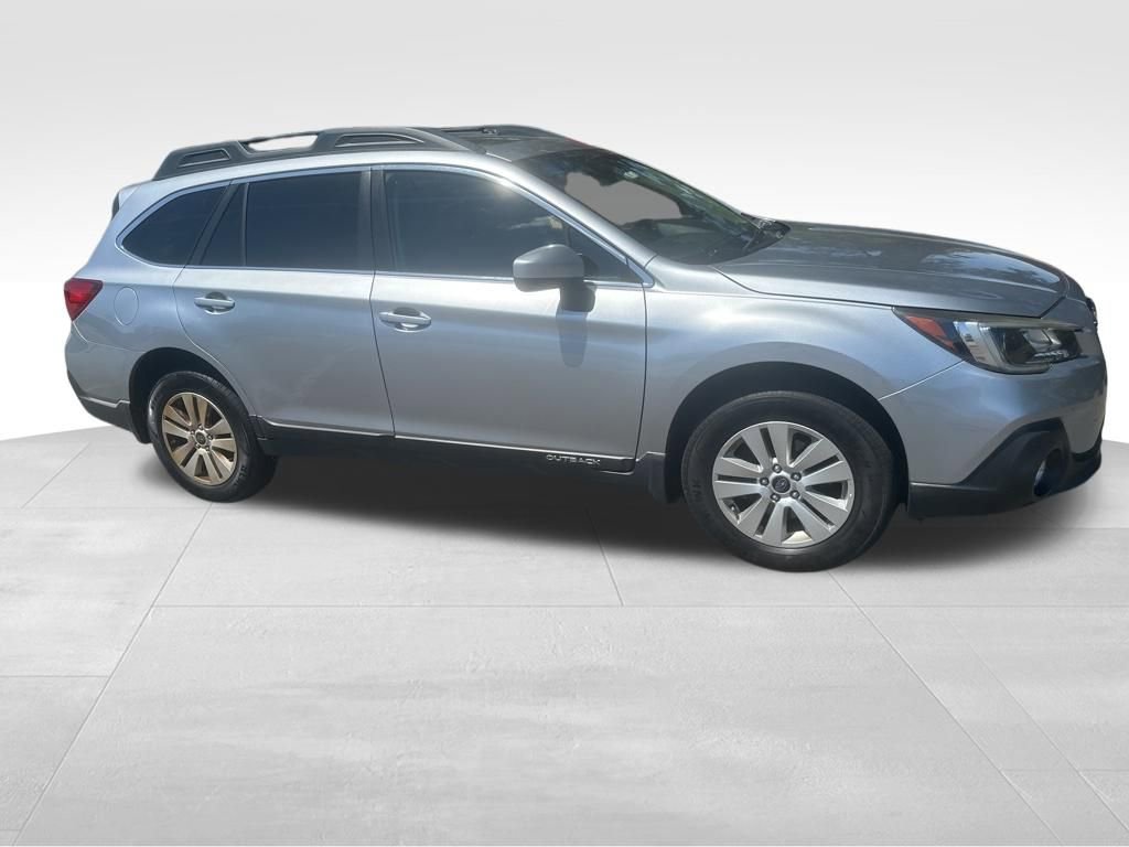 Used 2018 Subaru Outback 2.5i Premium AWD/4WD image 27