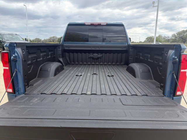 Used 2026 Chevrolet Silverado 2500 LTZ w/ LTZ Plus Package AWD/4WD image 18