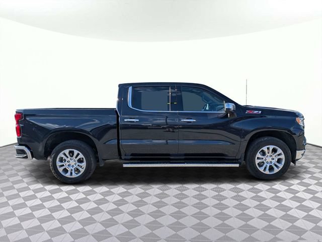 Used 2024 Chevrolet Silverado 1500 LTZ AWD/4WD image 3