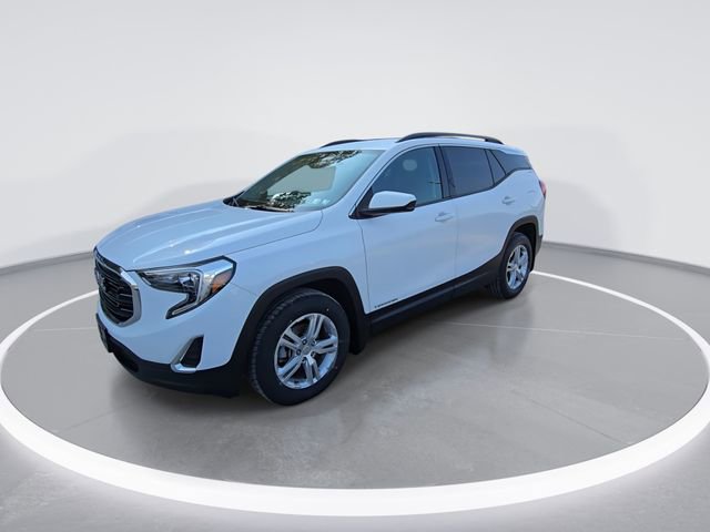 Used 2020 GMC Terrain SLE w/ Driver Convenience Package image 4