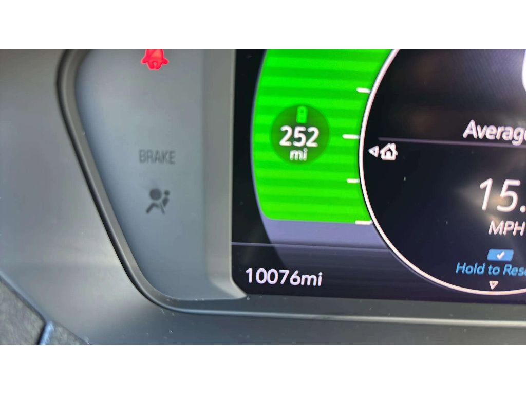 Used 2023 Chevrolet Bolt LT w/ Infotainment Package image 16