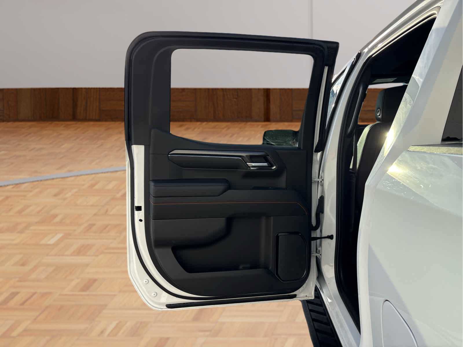 Used 2022 GMC Sierra 1500 AT4 w/ AT4 Premium Package image 11