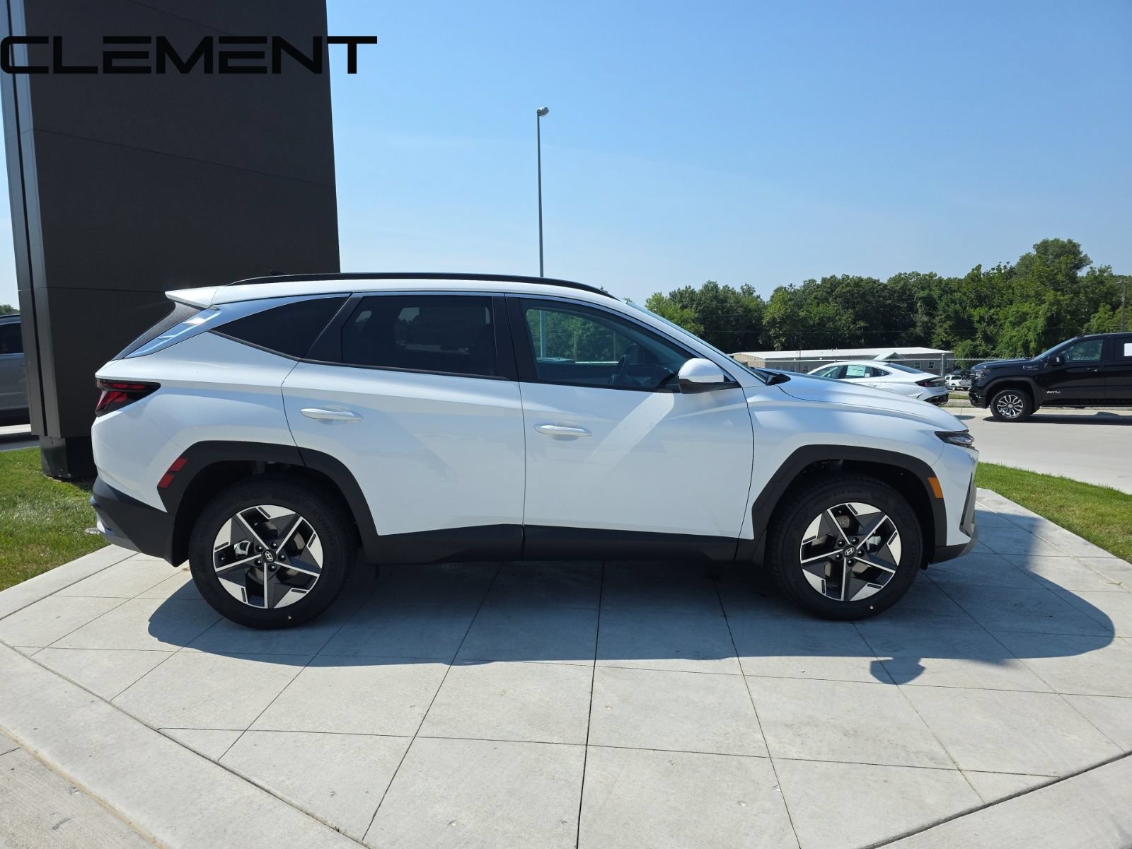 Certified 2025 Hyundai Tucson SEL AWD/4WD image 8