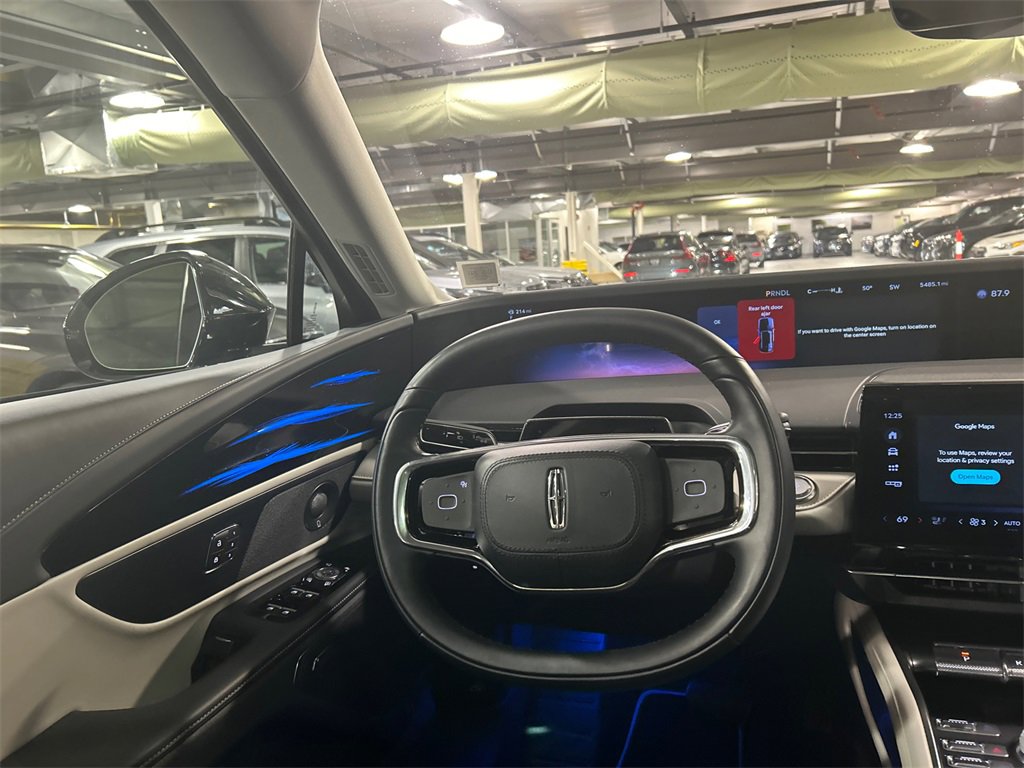 Used 2025 Lincoln Nautilus Premier w/ Equipment Group 102A image 23