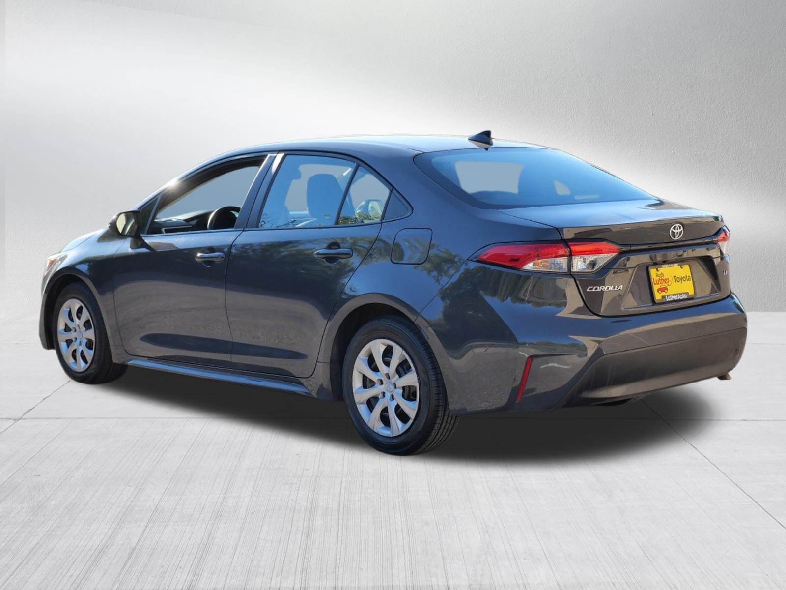 Certified 2025 Toyota Corolla LE FWD image 6