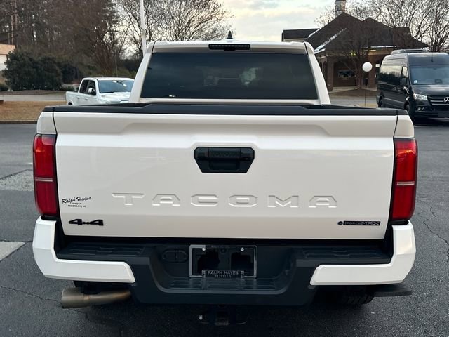 Used 2024 Toyota Tacoma TRD Sport image 4