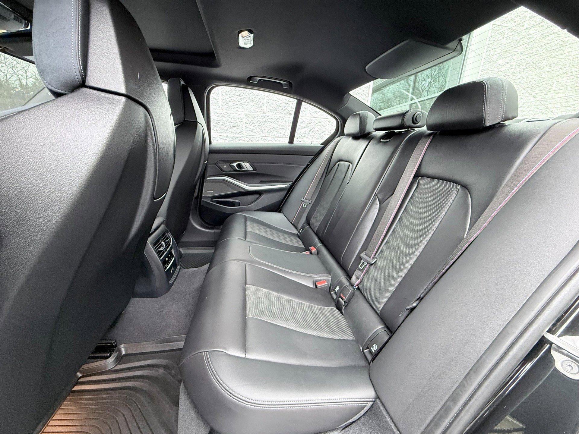 Used 2023 BMW M3 Competition image 27