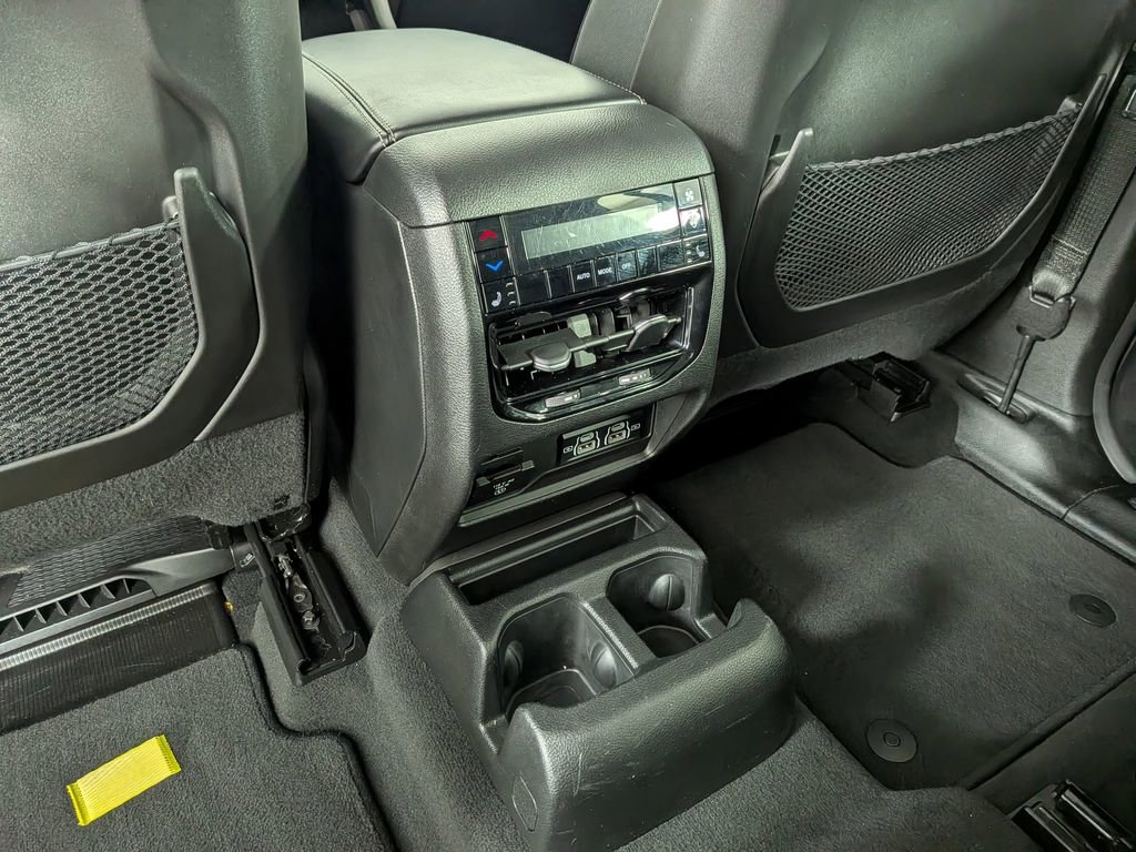 Certified 2023 Jeep Grand Cherokee L Limited image 37