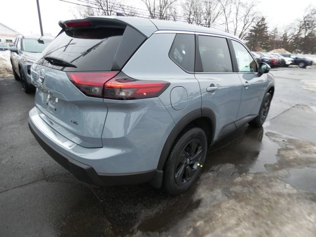 New 2026 Nissan Rogue SV AWD/4WD image 3