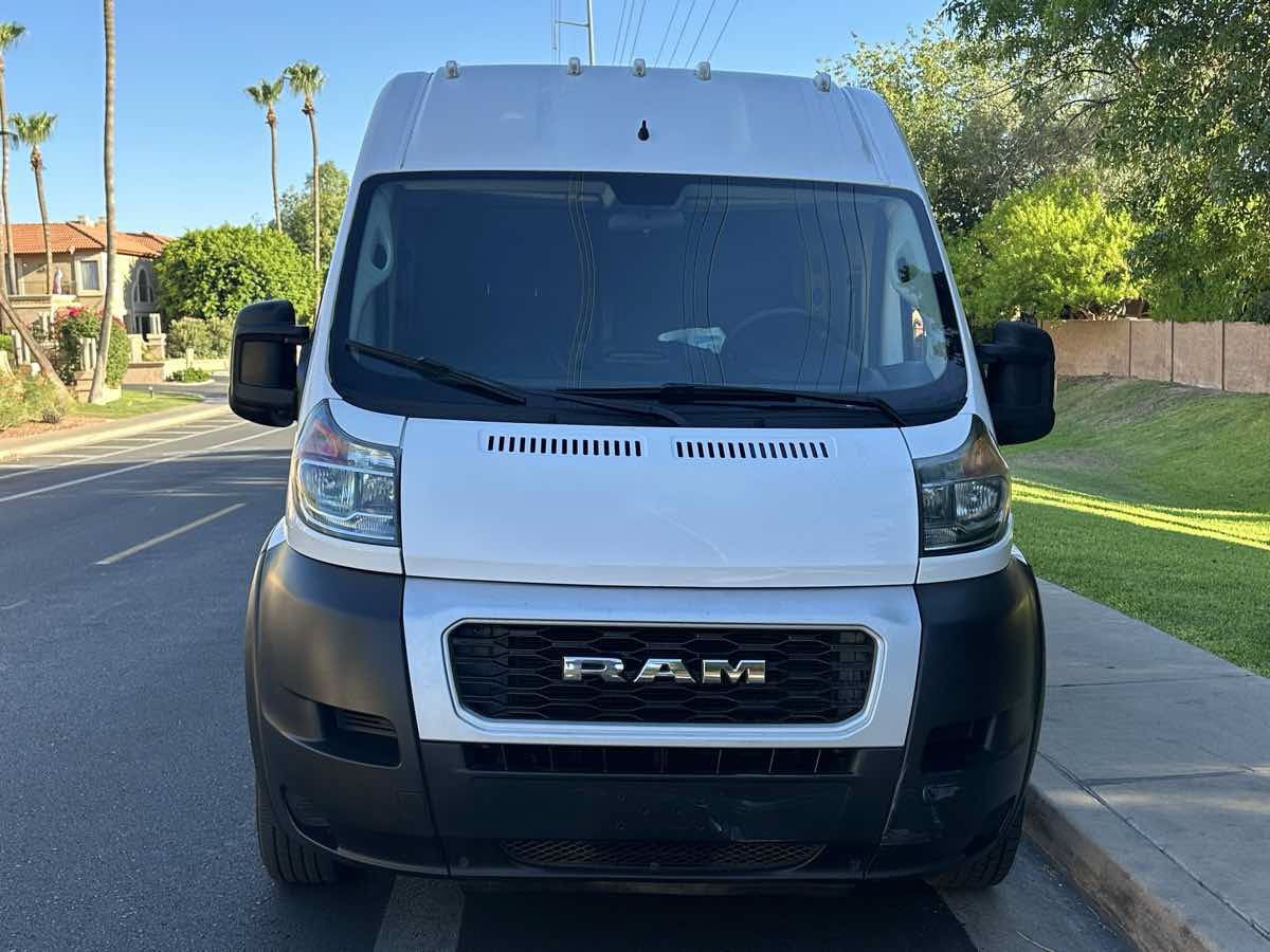 Used 2020 RAM ProMaster 2500 w/ Interior Convenience Group FWD image 3