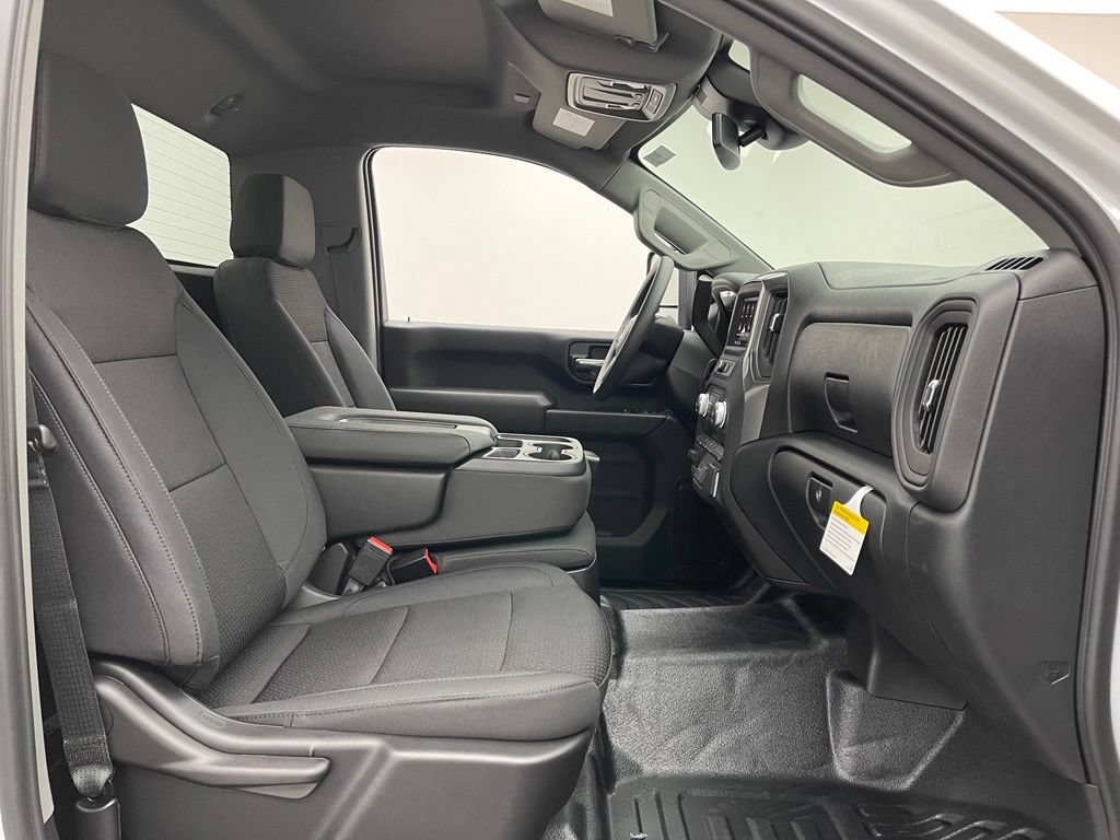 New 2026 GMC Sierra 3500 Pro AWD/4WD image 30